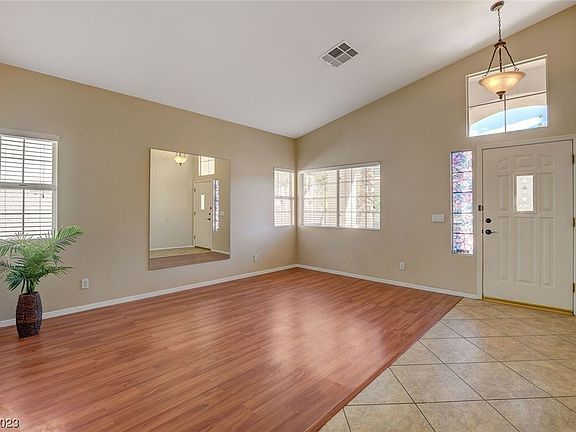 3rd image of 9860 Piper Glen Pl