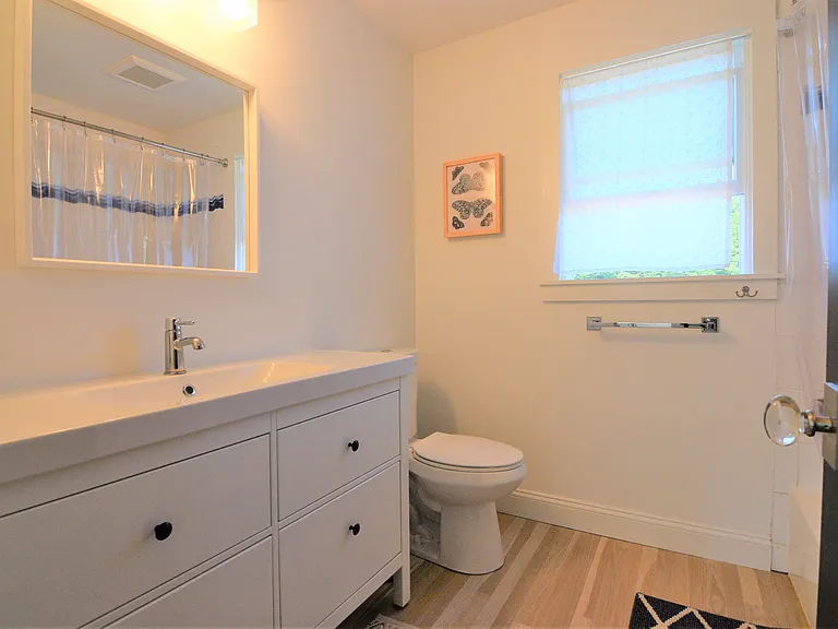 197 Coggeshall Ave — Photo 43
