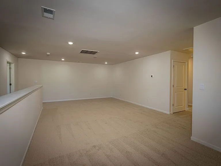 4160 Steel Way — Photo 35