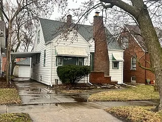 104 Warren St photo 1