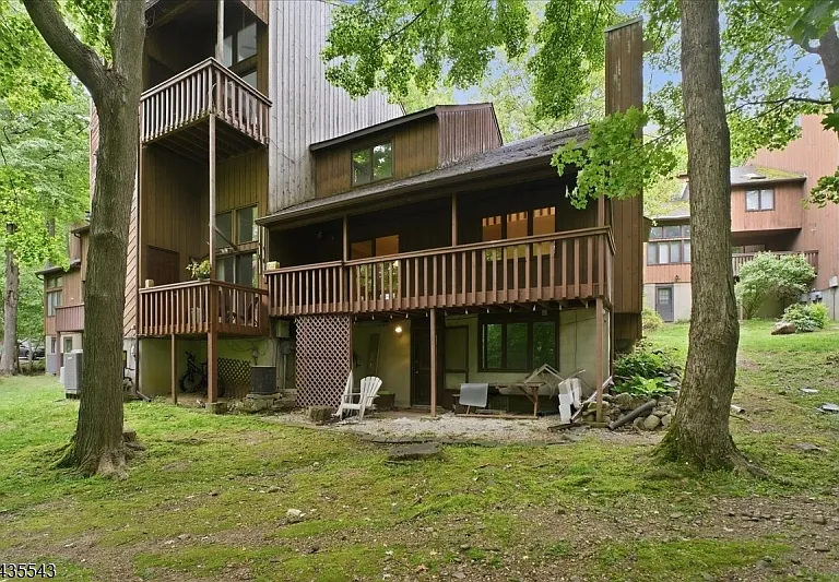 17G Village Way #17-6 — Photo 17