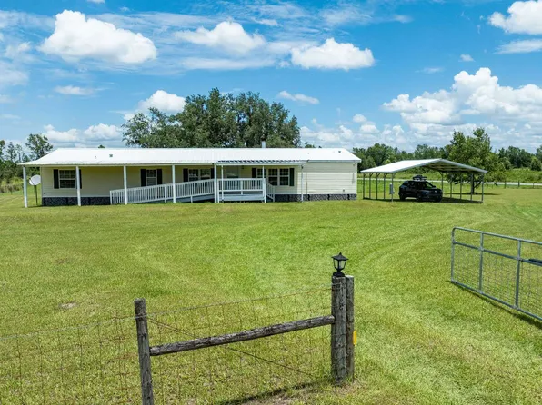 147 SW Sunview St, Fort White, FL 32038
