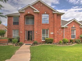 2013 Diamond Ridge Dr, Carrollton, TX 75010