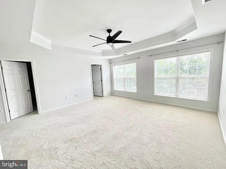 2403 Cypress Green Ln — Photo 17