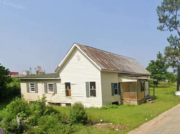 149 Porter Aly NE, Dawson, GA 39842