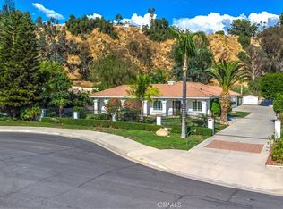 6945 Browning Rd, Highland, CA 92346