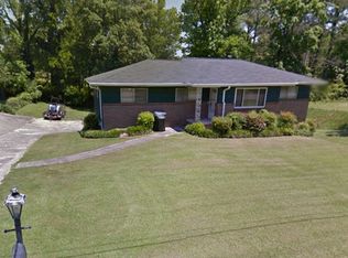 2211 Mountain Lake Ter, Birmingham, AL 35226
