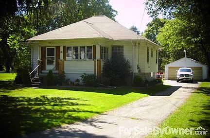 Front of Home, Paved Driveway, 2 Car Detached Garage