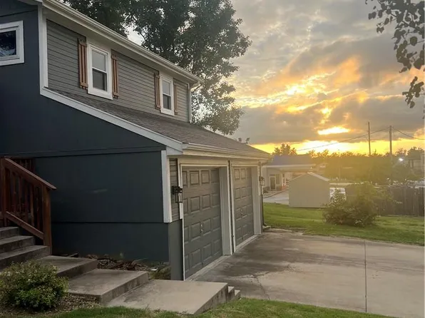 1007 W Washington St, Harrisonville, MO 64701
