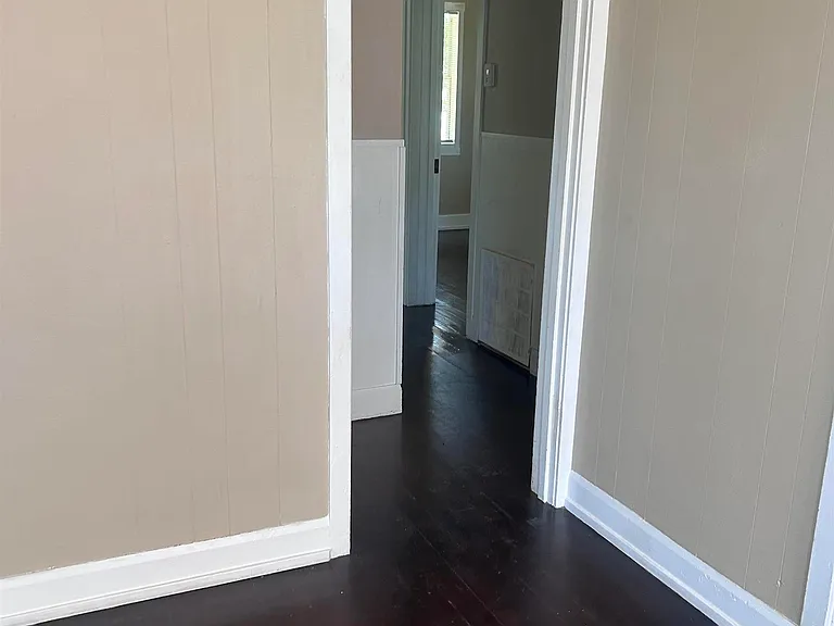 1004 W Wenonah Blvd — Photo 28