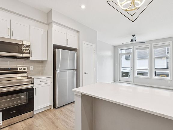 5th image of 1304 Rutherford Rd SW #79