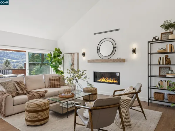 316 Village View Ct, Orinda, CA 94563