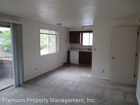 5th image of 1105 Waller St SE #2962757