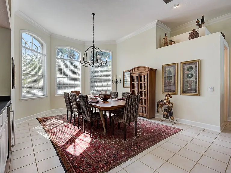 4653 Hadfield Dr — Photo 7