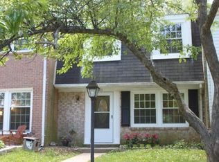 5471 Woodenhawk Cir, Columbia, MD 21044