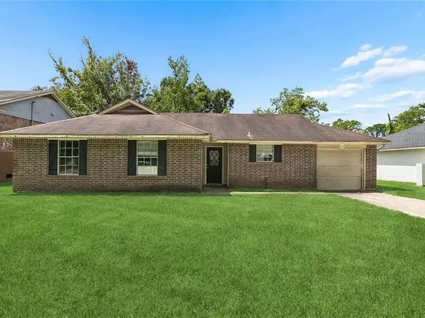 1735 W Hall Ave, Slidell, LA 70460