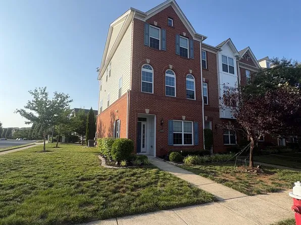 23089 Weybridge Sq, Ashburn, VA 20148