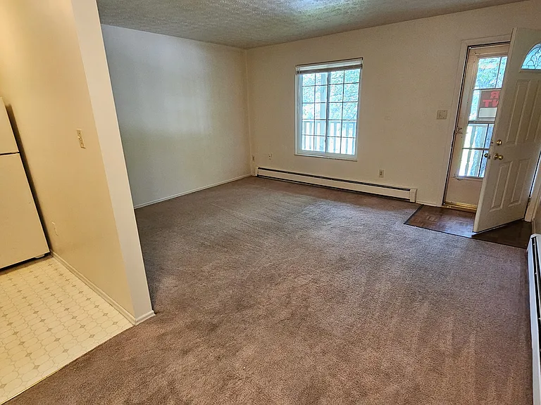 1233 Main St #2 — Photo 17