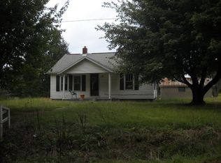 6920 N Highland Rd, Grandview, IN 47615