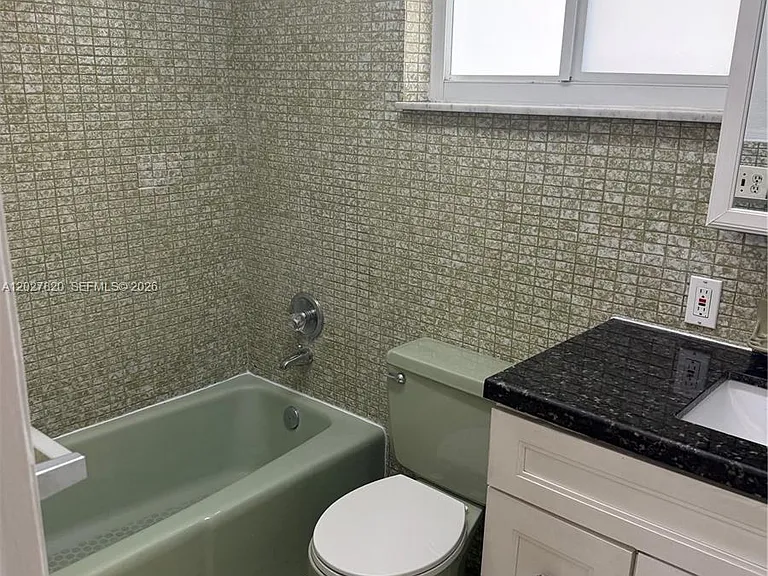6841 Pembroke Rd #1-5 — Photo 11