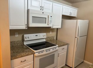 2504 SE Anchorage Cv APT C-2, Port Saint Lucie, FL 34952
