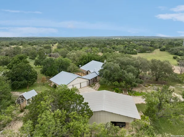 4125 County Road 251, Hondo, TX 78861