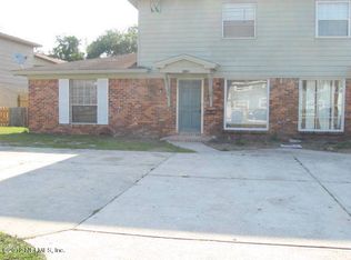 1117 Caliente Dr, Jacksonville, FL 32211