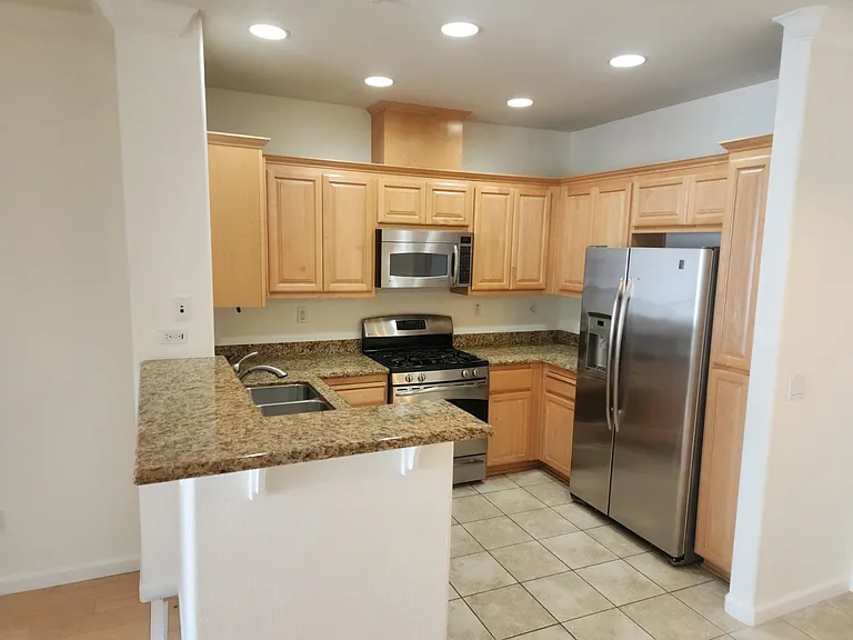 3360 Maguire Way — Photo 3