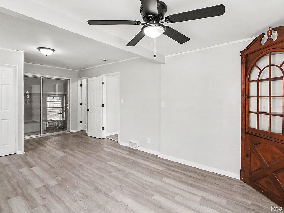 4069 Griffith Ave, photo 3