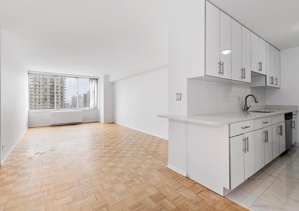1st image of 404 E 79th St APT 28D