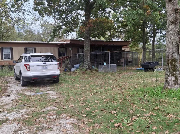 3695 S 47th Road, Humansville, MO 65674