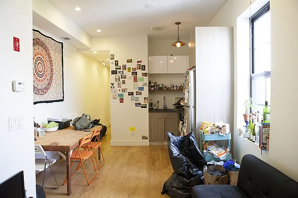 Rented by Brooklyn Group | media 51