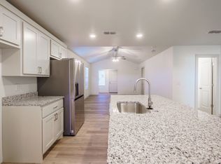 8020 Elm Ave, Lubbock, TX 79404
