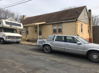 873 Davis Ave, Pottsville, PA 17901