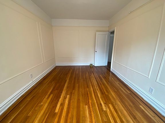 4th image of 42-37 Union St #2B1