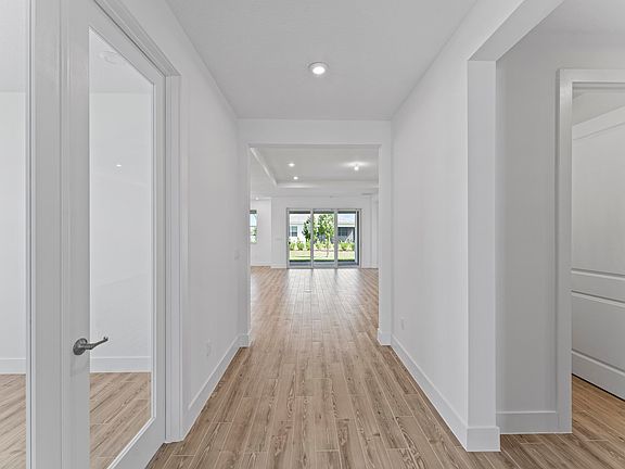 3rd image of 9881 SW Isabelline Drive