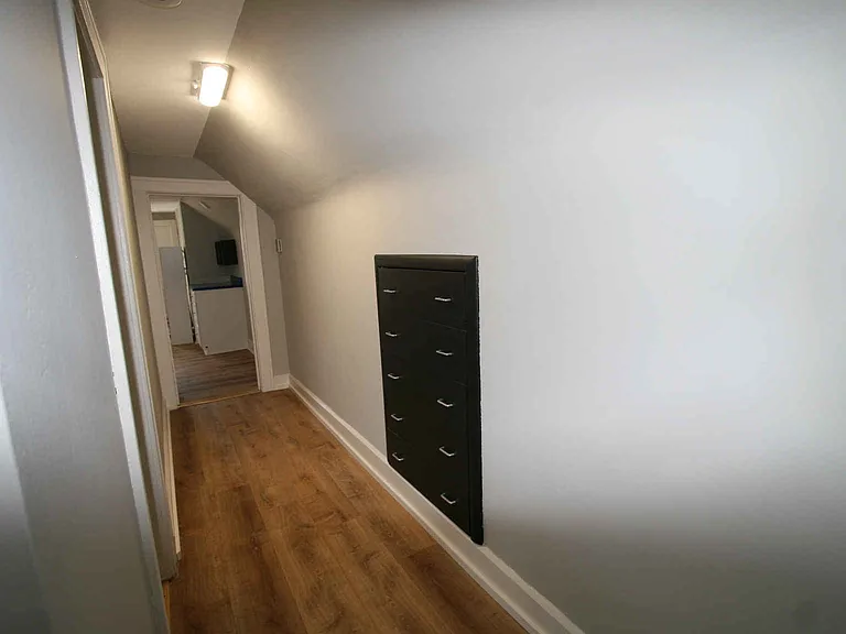13823 Clifton Blvd #3 — Photo 7