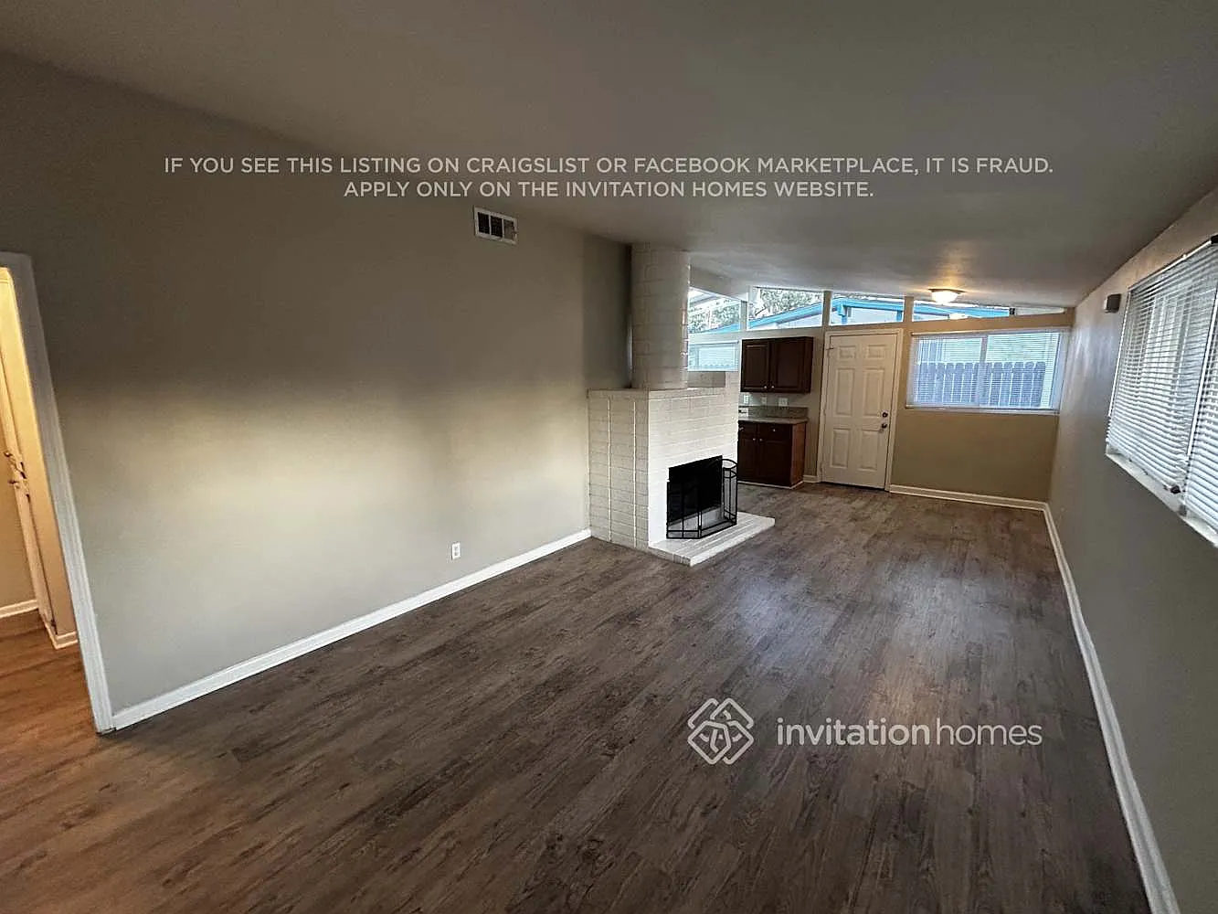 3901 Manchester Pl Riverside, CA 92503 — Photo 3