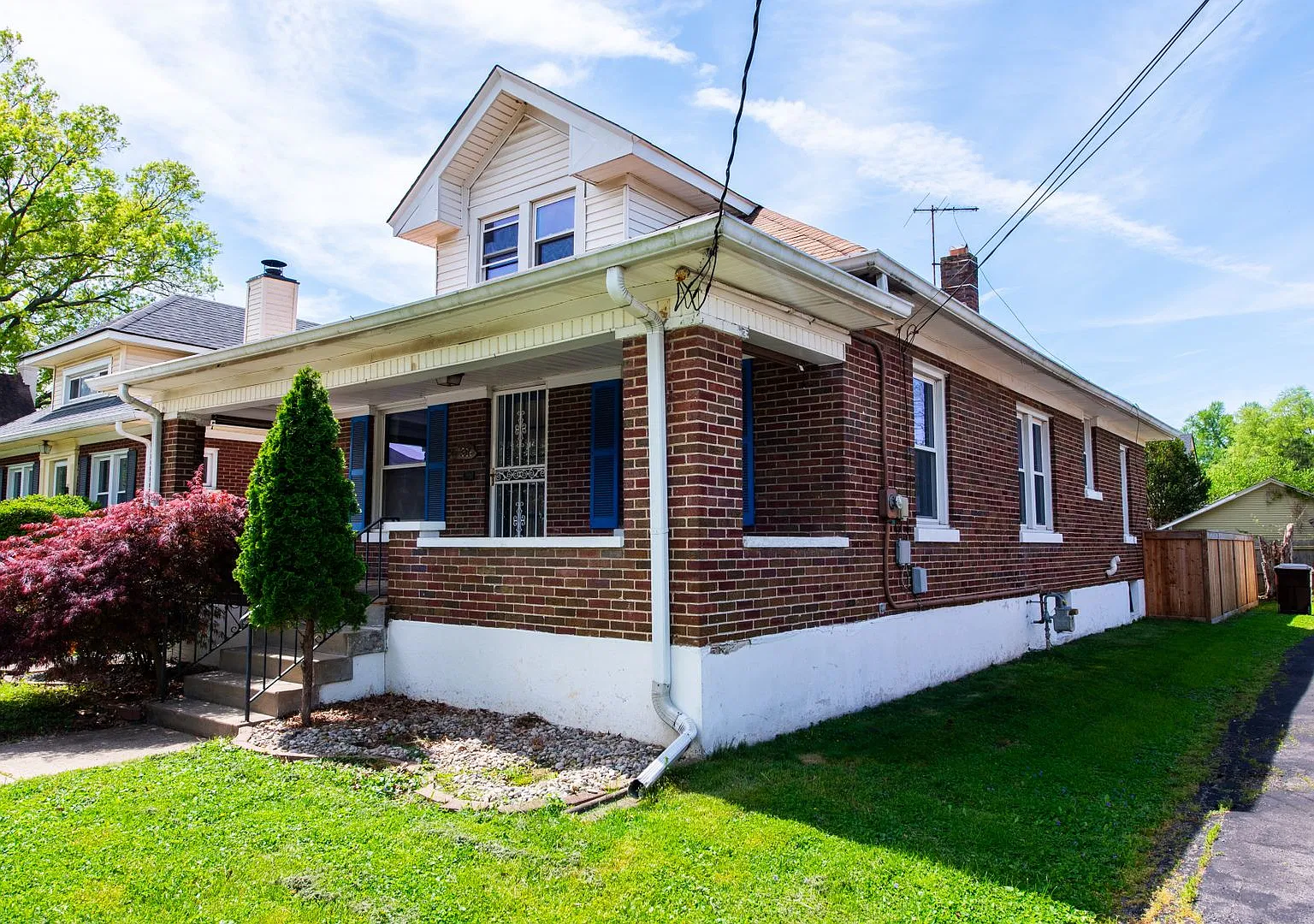 House in St. Matthews — Photo 3