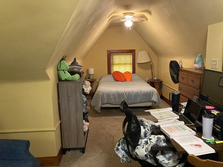 1228 N Pitt St #2 — Photo 8