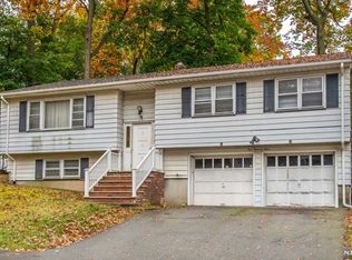 104 N Livingston Ave, Livingston, NJ