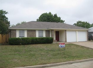 6420 Alcott Dr, Arlington, TX 76001