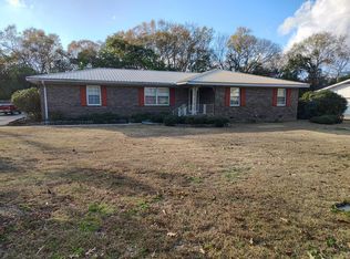 1773 Denton Rd, Dothan, AL 36303