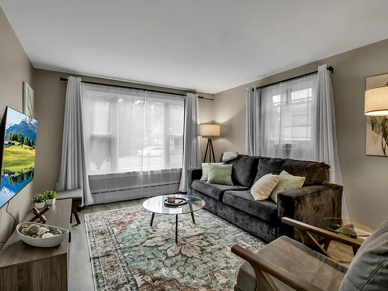 1540 Abbott Rd #2 — Photo 8
