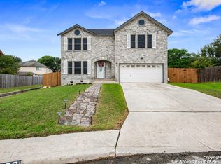 8023 Grimchester, Converse, TX 78109