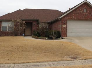 301 Asboth Dr, Centerton, AR 72719