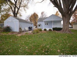 823 Henry St, Collinsville, IL 62234