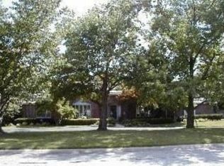 5201 W 98th Ter, Overland Park, KS 66207