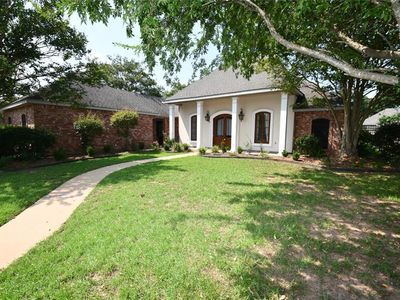 211 W Hayden Dr, Alexandria, LA, 71303
