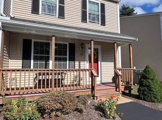 40 Ridge Dr, Middleboro, MA 02346